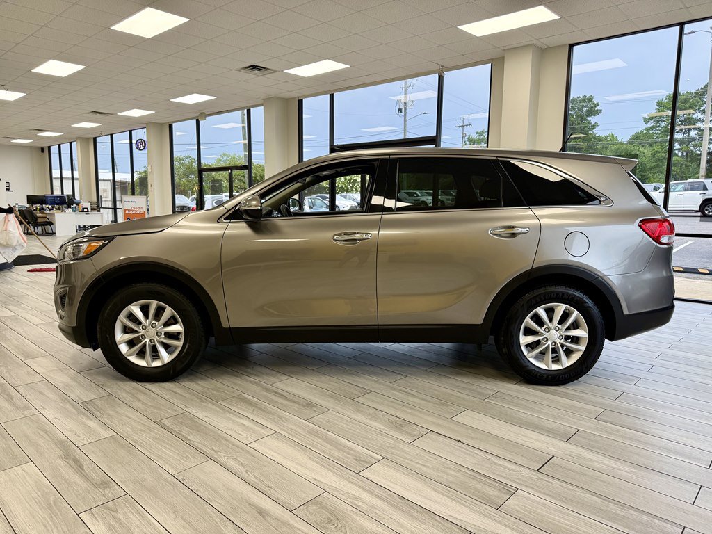 Used 2018 Kia Sorento L FWD image 4
