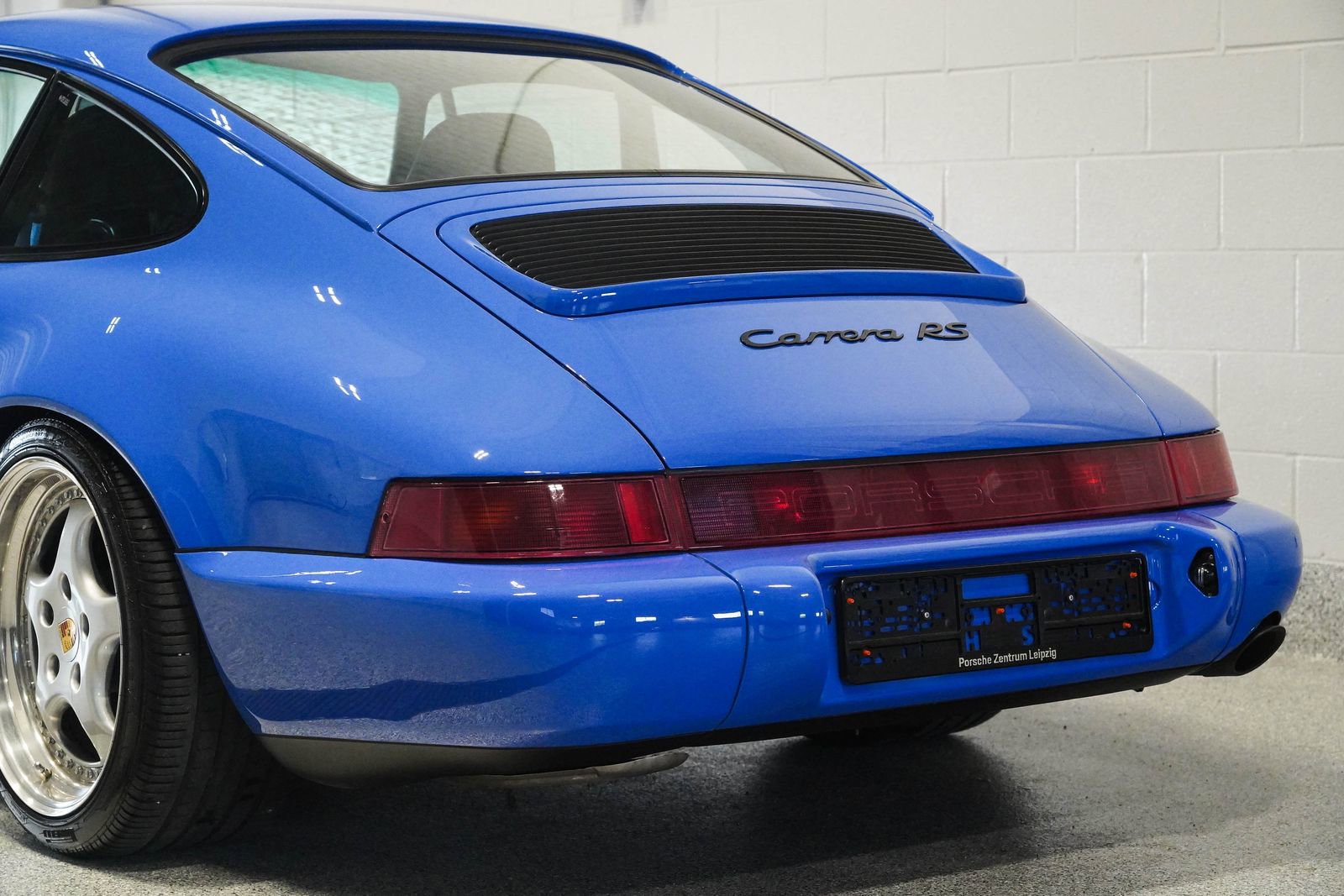 Used 1992 Porsche 911 image 9