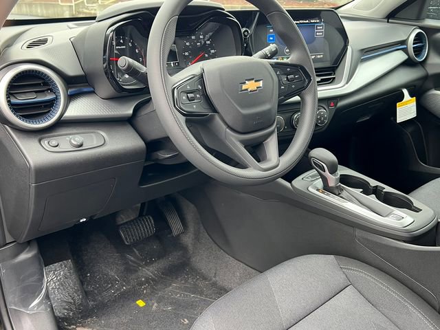 New 2026 Chevrolet Trax LS w/ LS Convenience Package image 11