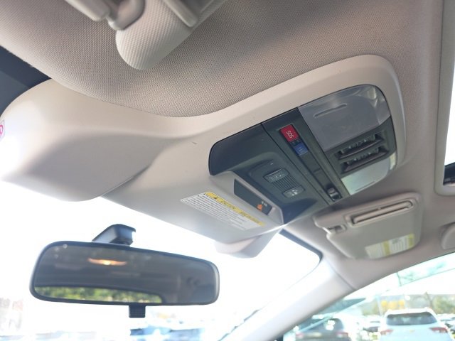 Used 2021 Subaru Crosstrek 2.5i Sport w/ Moonroof Package image 22