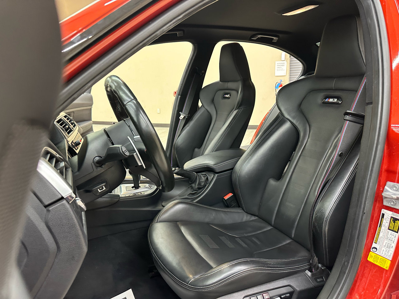 Used 2018 BMW M3 image 22