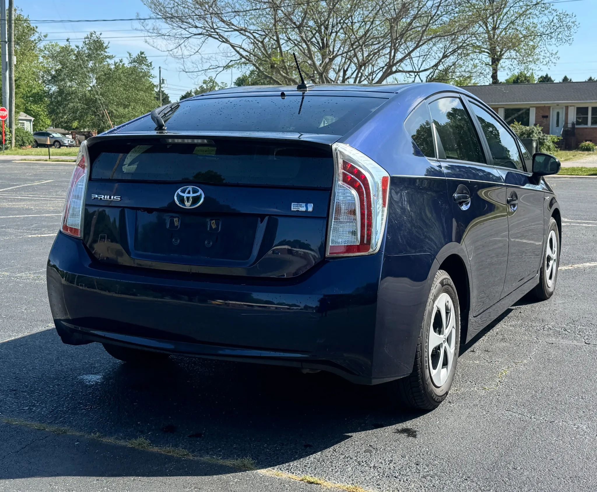 Used 2014 Toyota Prius Four FWD image 7