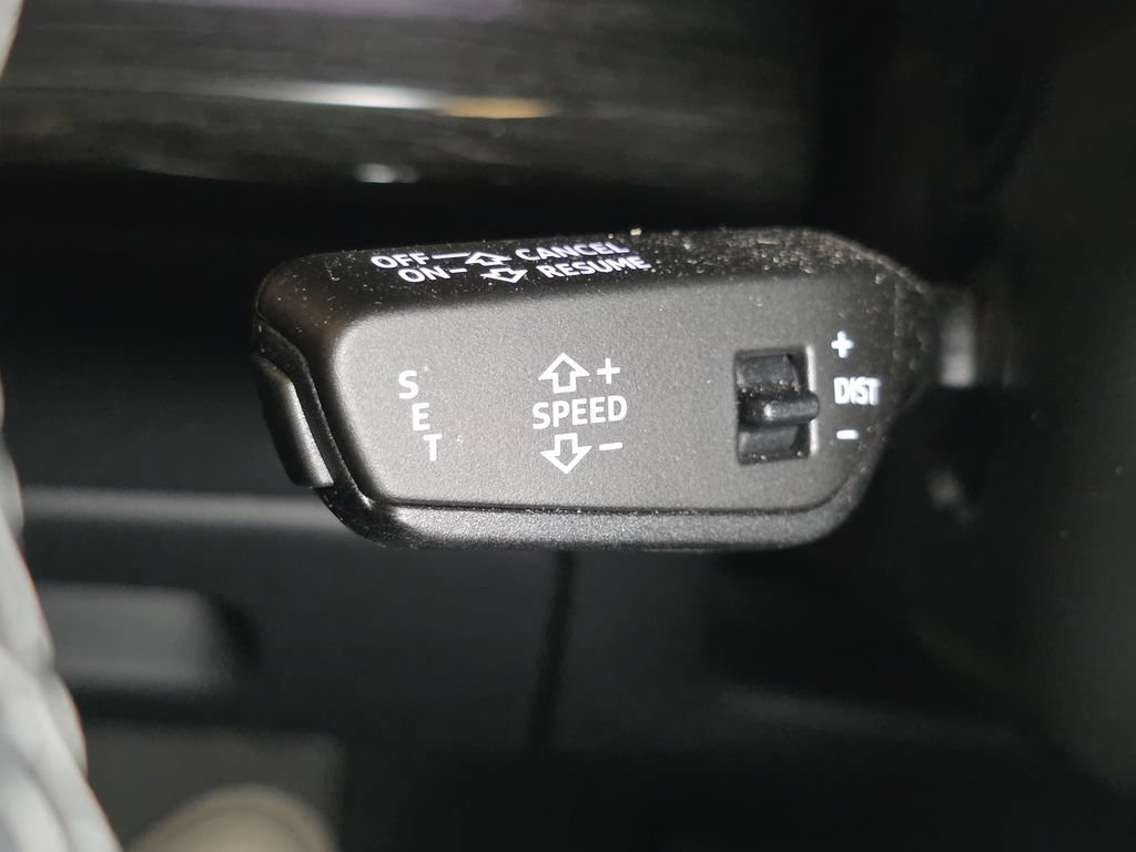 Certified 2026 Audi Q7 3.0T Premium w/ Convenience Plus Package AWD/4WD image 13