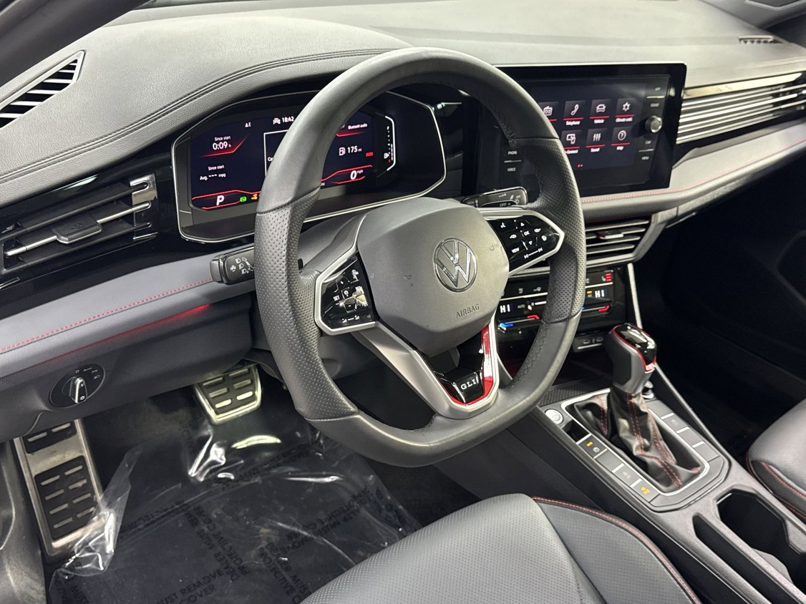 Used 2025 Volkswagen Jetta GLI Autobahn image 7