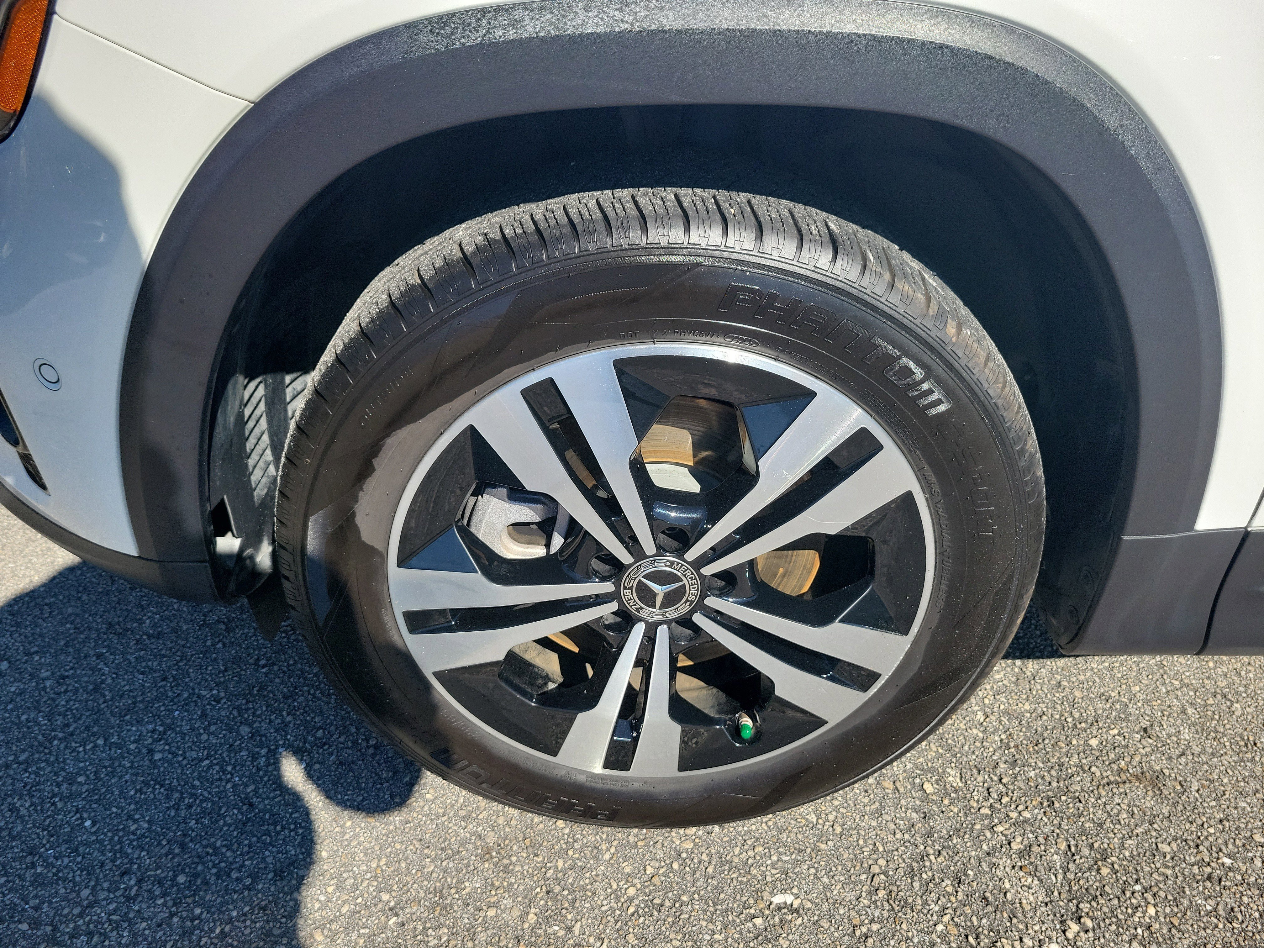 Used 2024 Mercedes-Benz GLB 250 image 18