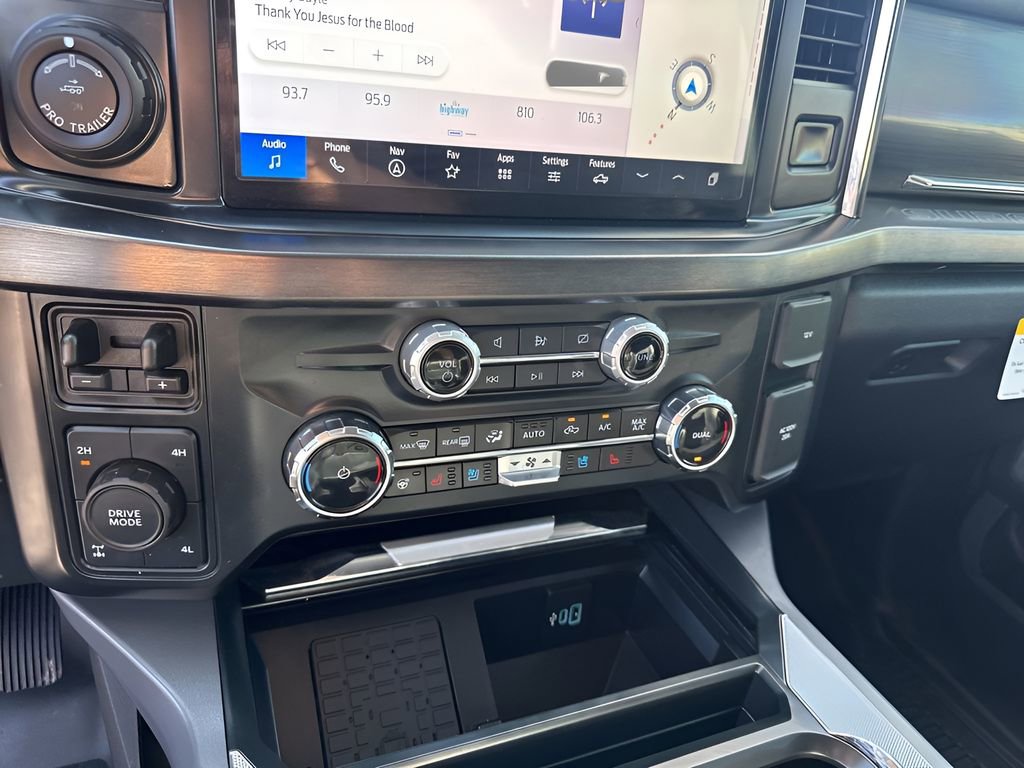 Used 2024 Ford F250 Lariat w/ Lariat Ultimate Package image 35