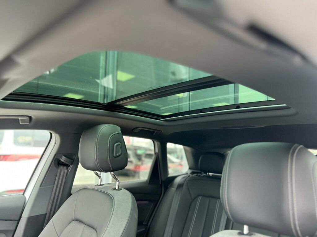 Used 2024 Audi Q4 e-tron Premium Plus w/ Premium Plus image 30