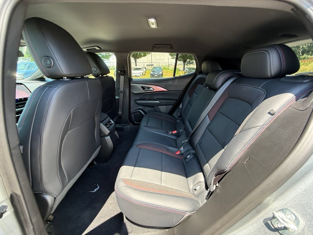 New 2026 Chevrolet Equinox EV RS FWD image 22