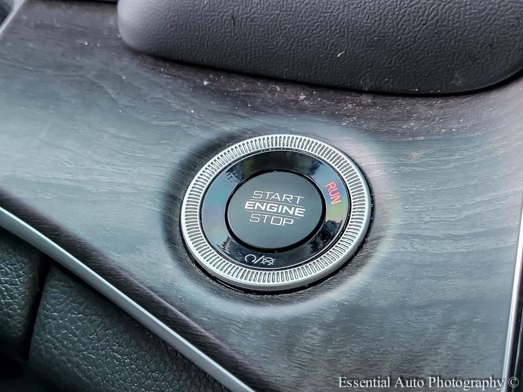 Used 2022 Jeep Grand Cherokee L Limited w/ Trailer Tow Group (B) image 18