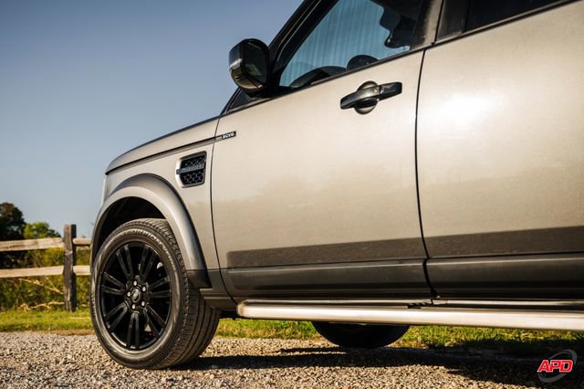 Used 2015 Land Rover LR4 HSE AWD/4WD image 32