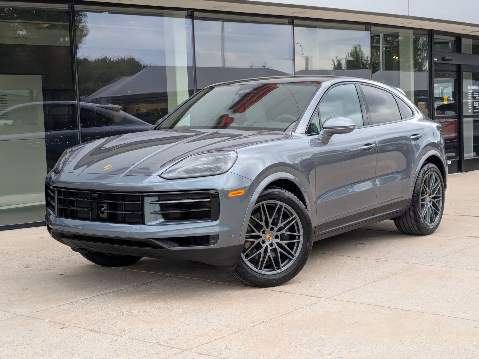 New 2026 Porsche Cayenne Coupe AWD/4WD video 1