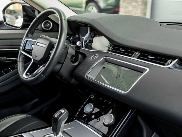 Used 2023 Land Rover Range Rover Evoque S image 29