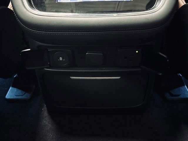 Certified 2024 Lincoln Navigator L Reserve image 27