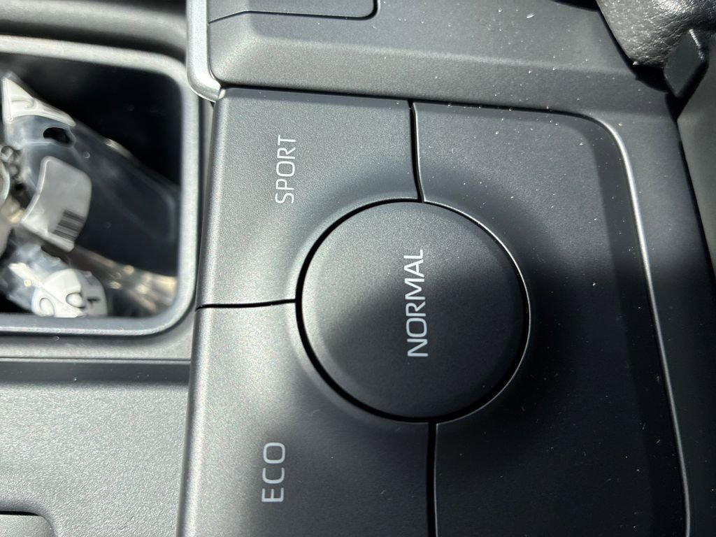 New 2026 Toyota Grand Highlander Limited image 43