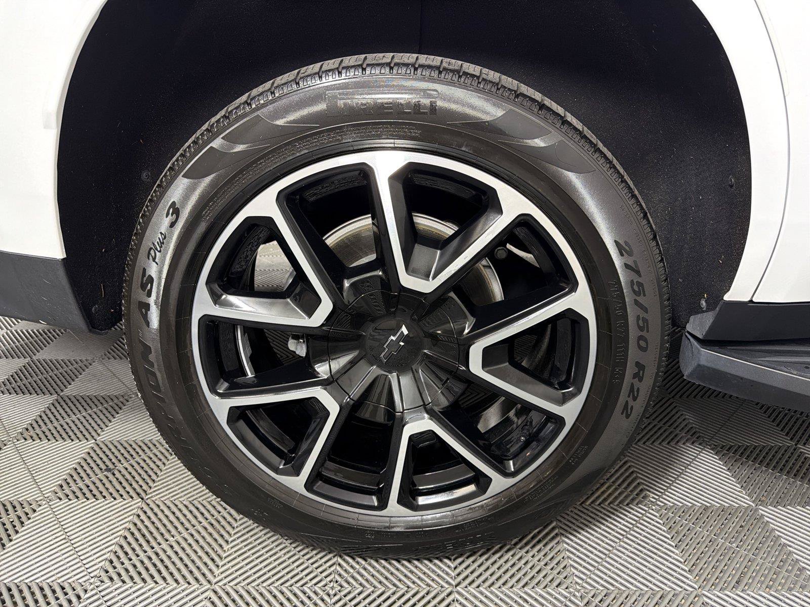 Used 2022 Chevrolet Tahoe RST RWD image 16