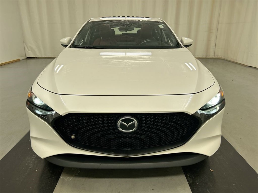 Used 2019 MAZDA MAZDA3 Premium image 3