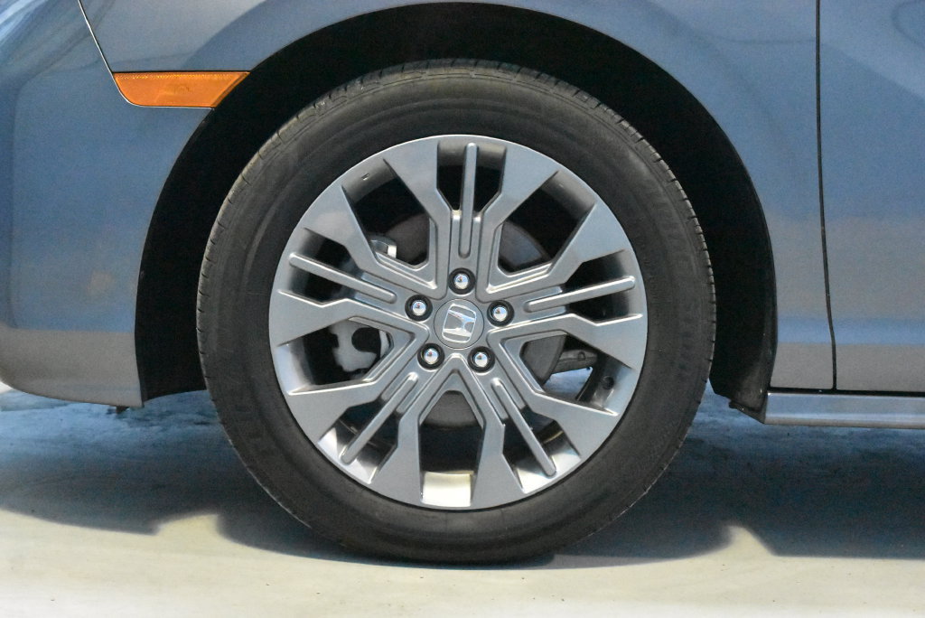 Used 2025 Honda Odyssey Touring image 28