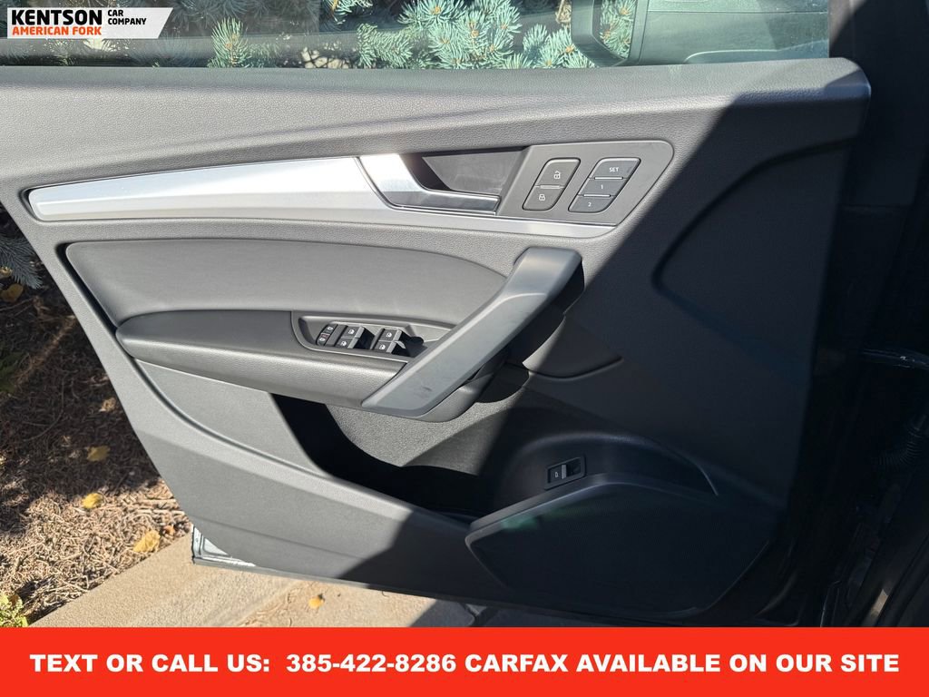 Used 2025 Audi Q5 2.0T Premium image 22