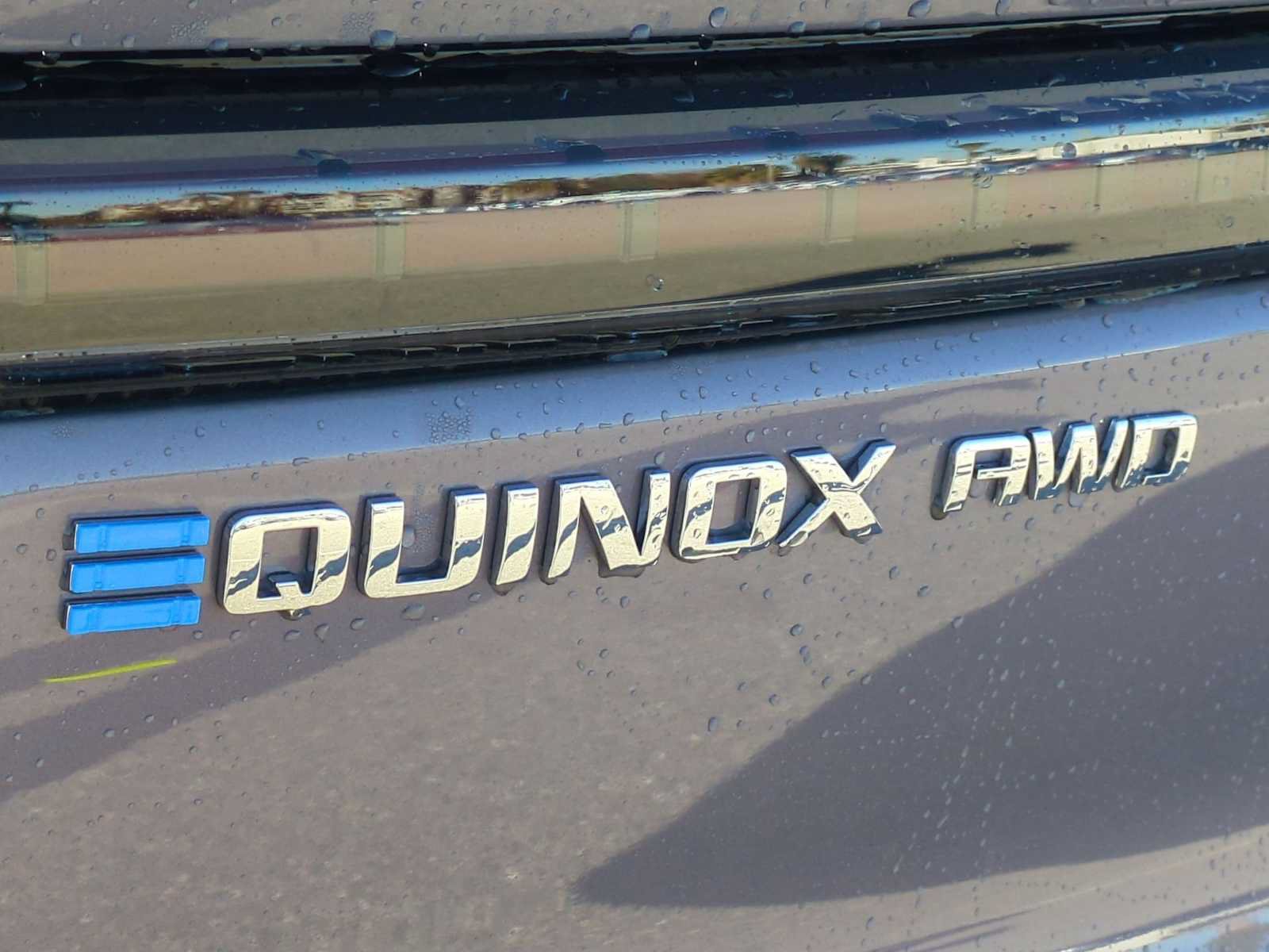 New 2026 Chevrolet Equinox EV LT AWD/4WD image 9