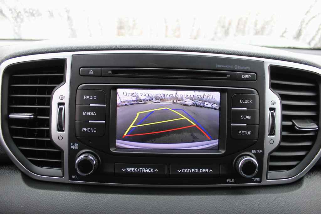 Used 2017 Kia Sportage LX image 17