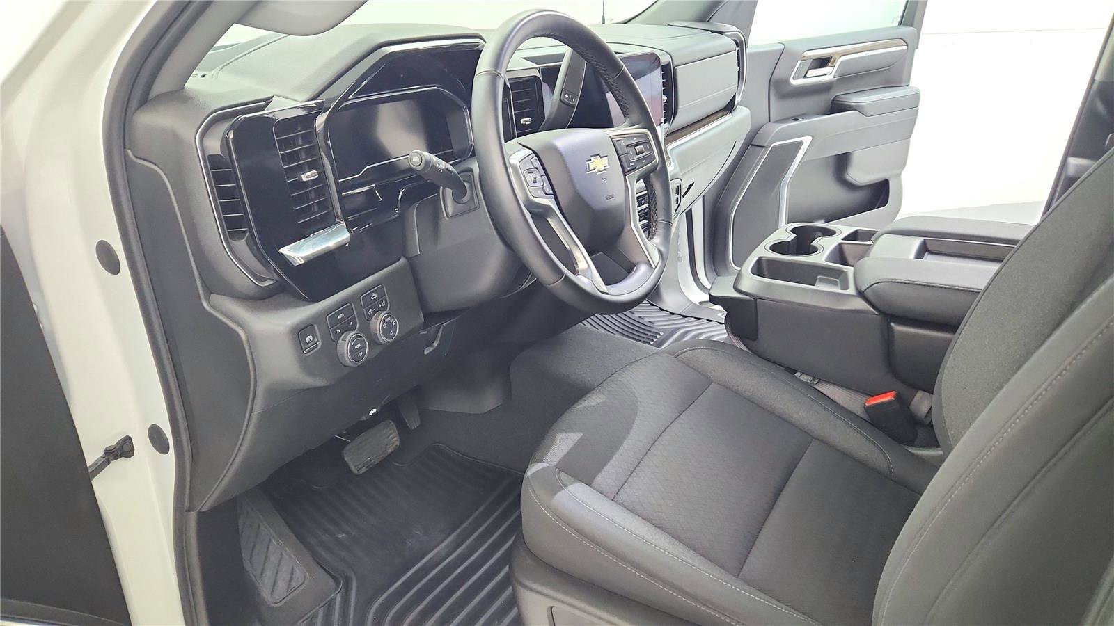 Used 2023 Chevrolet Silverado 1500 LT image 15