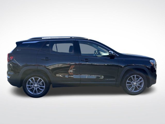 Used 2024 GMC Terrain SLT AWD/4WD image 39