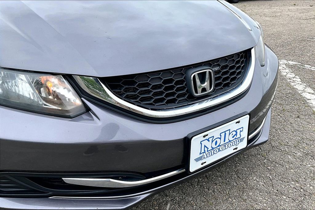 Used 2015 Honda Civic SE image 28