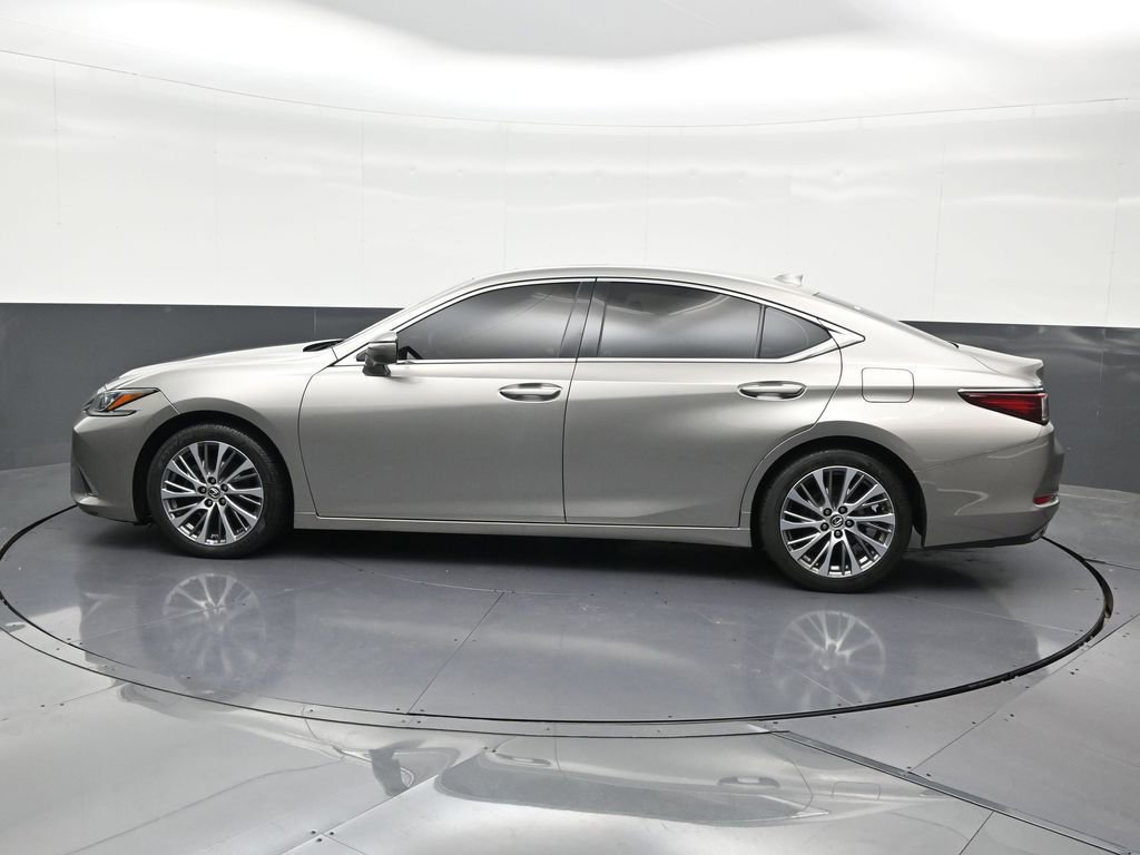 Used 2019 Lexus ES 350 w/ Premium Package FWD image 2