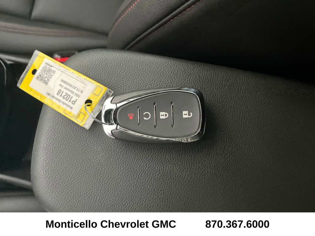 Used 2024 Chevrolet Trax RS w/ Driver Confidence Package FWD image 21