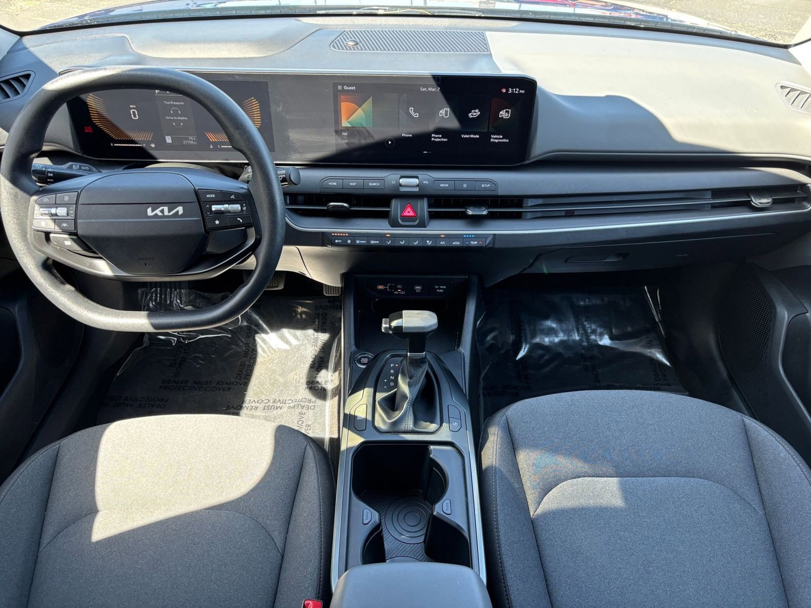 Used 2025 Kia K4 FWD image 31