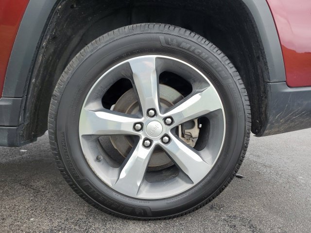 Used 2021 Jeep Grand Cherokee L Limited AWD/4WD image 9