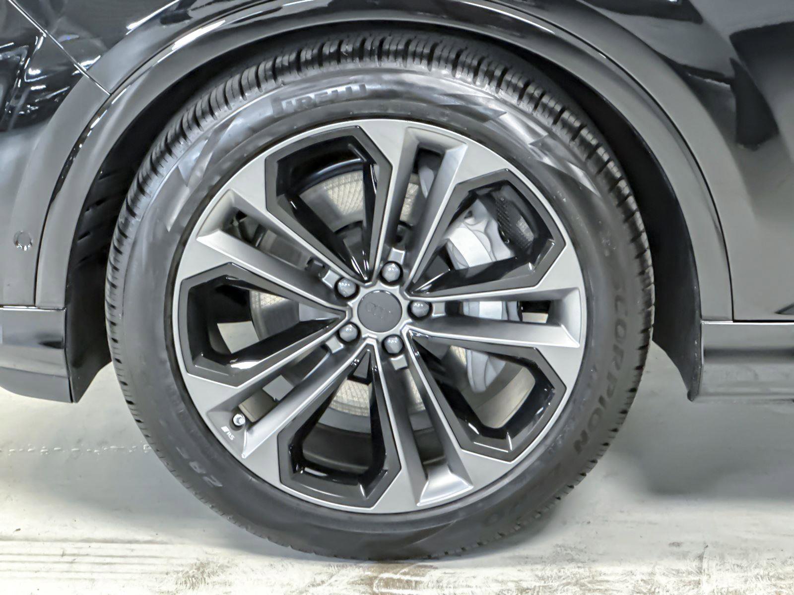 New 2026 Audi Q7 Premium Plus image 26