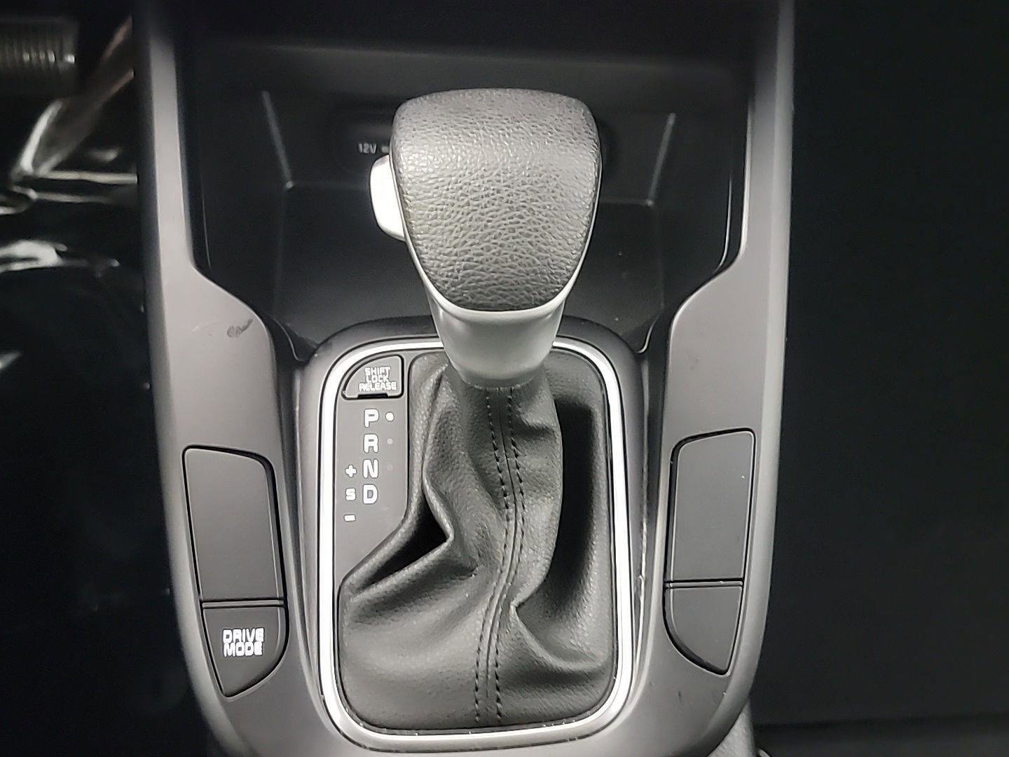 Used 2023 Kia Soul LX w/ LX Technology Package image 32