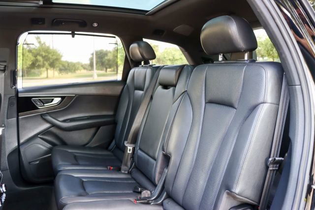 Used 2018 Audi Q7 3.0T Prestige w/ Prestige Package image 25