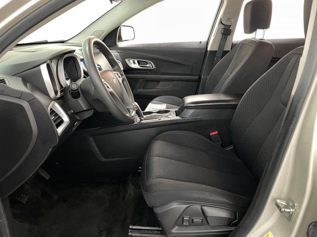Used 2015 Chevrolet Equinox LS FWD image 5