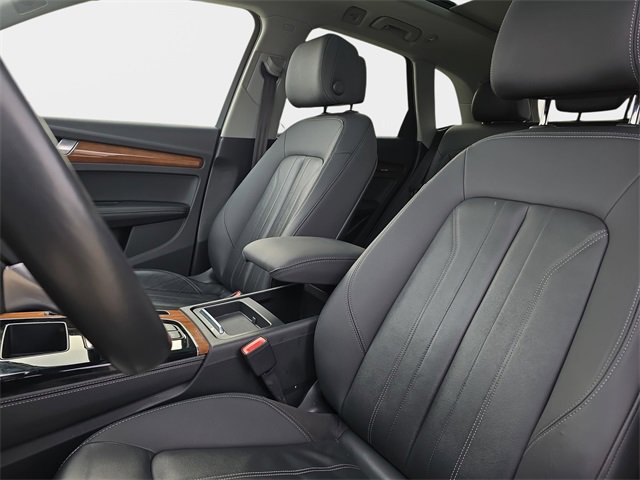 Used 2022 Audi Q5 2.0T Premium Plus image 18