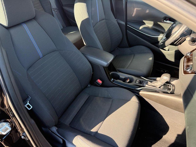 Used 2020 Toyota Corolla SE w/ SE Premium Package FWD image 11
