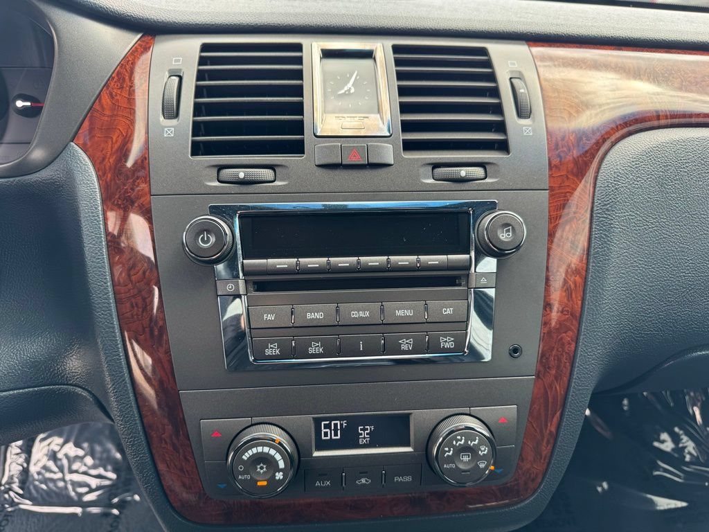 Used 2010 Cadillac DTS Limousine FWD image 14
