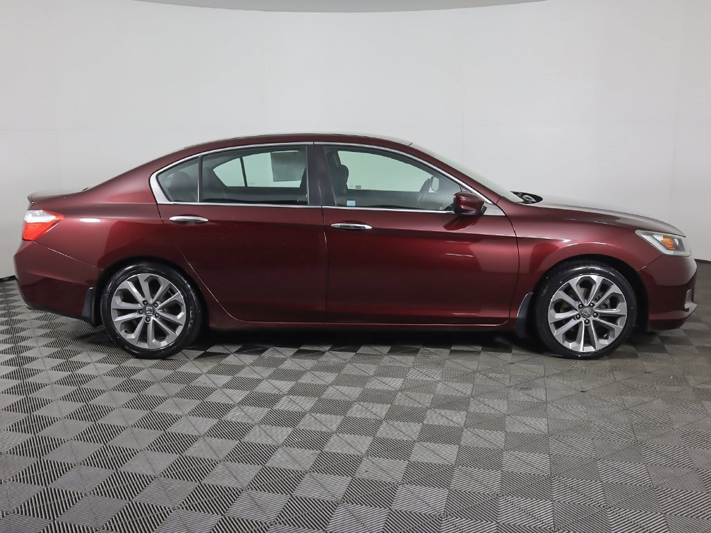 Used 2013 Honda Accord Sport image 15