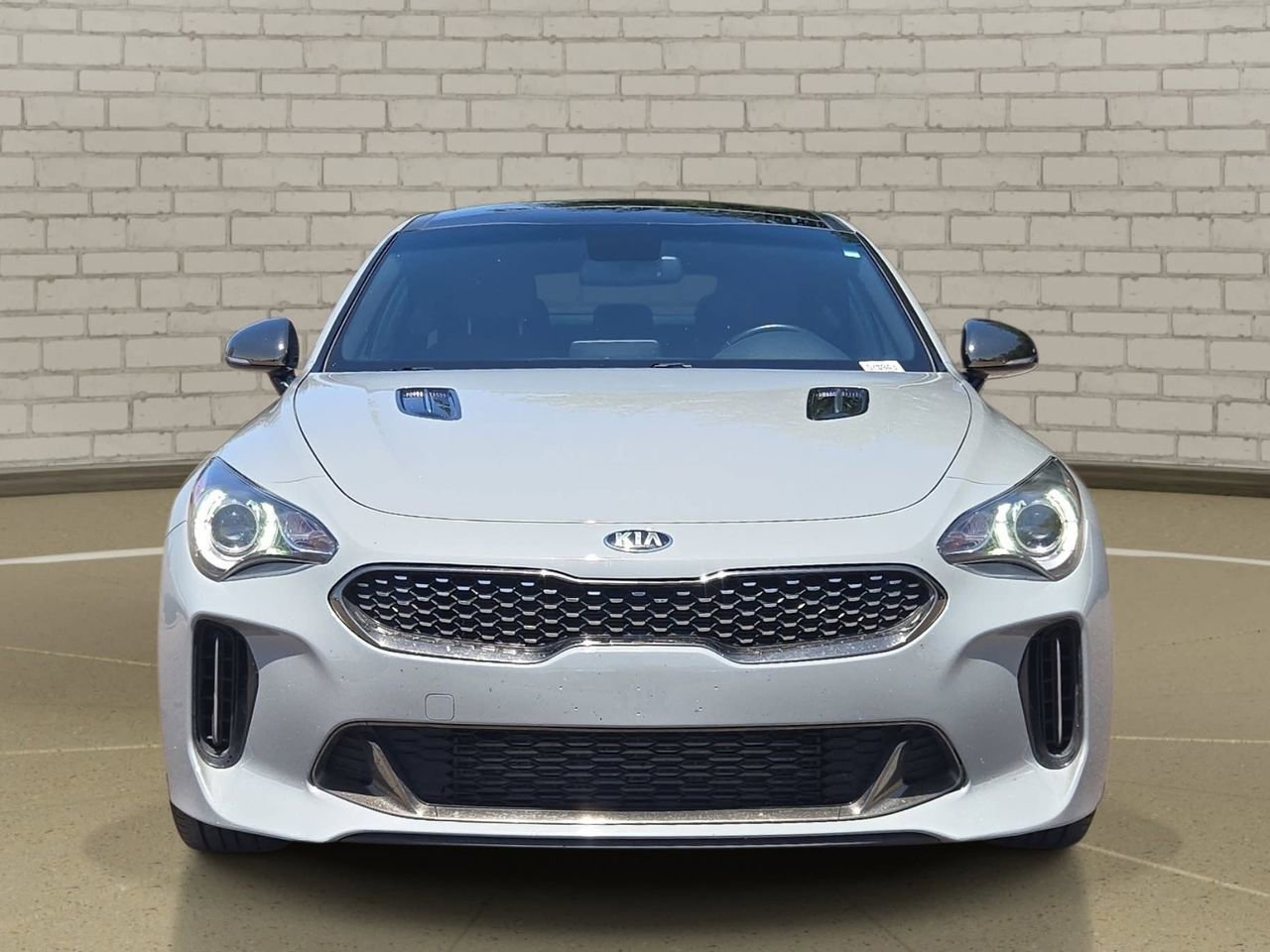 Used 2021 Kia Stinger GT-Line w/ Sun & Sound Package AWD/4WD image 2