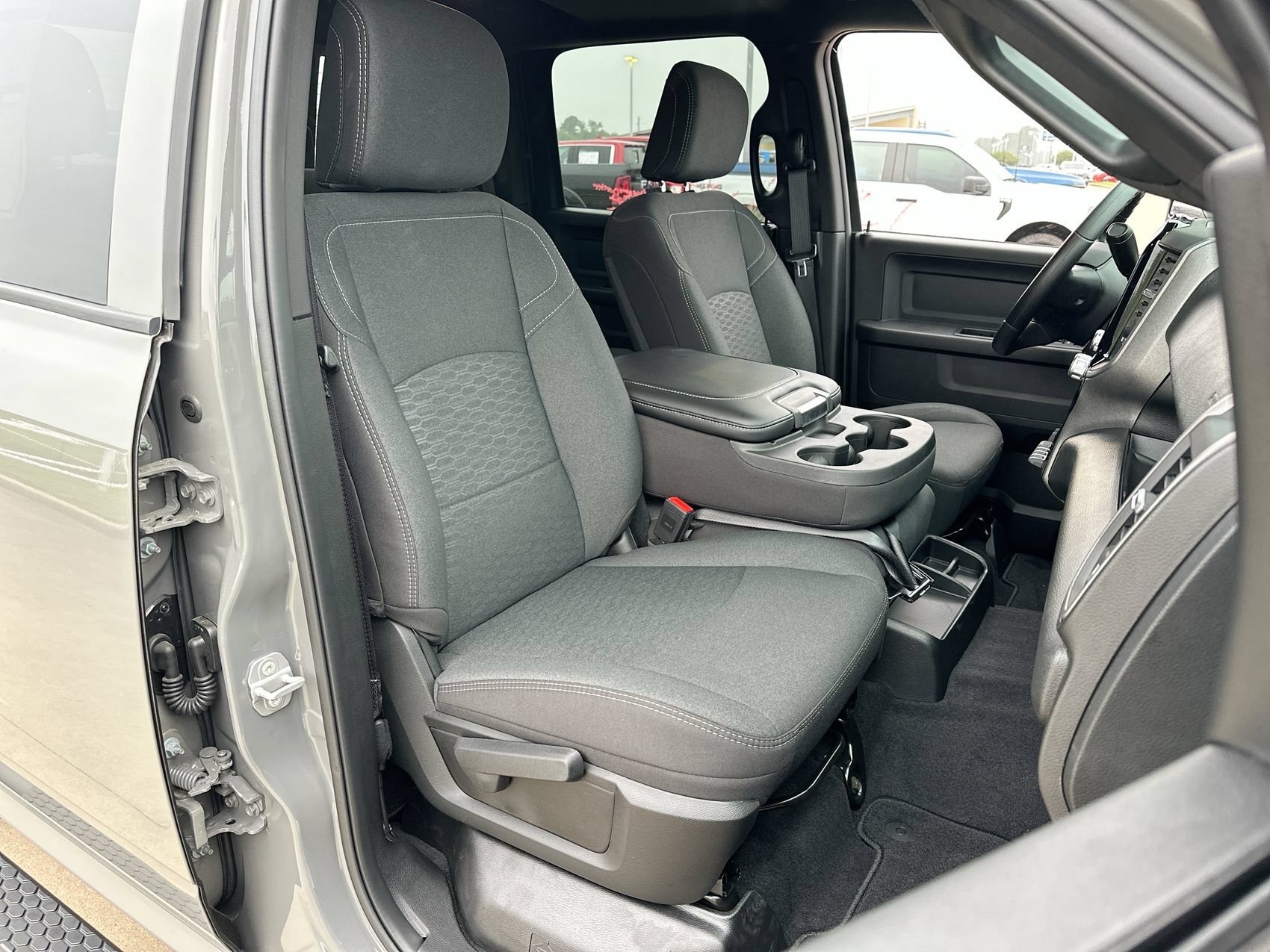 New 2026 RAM 2500 Tradesman AWD/4WD image 23