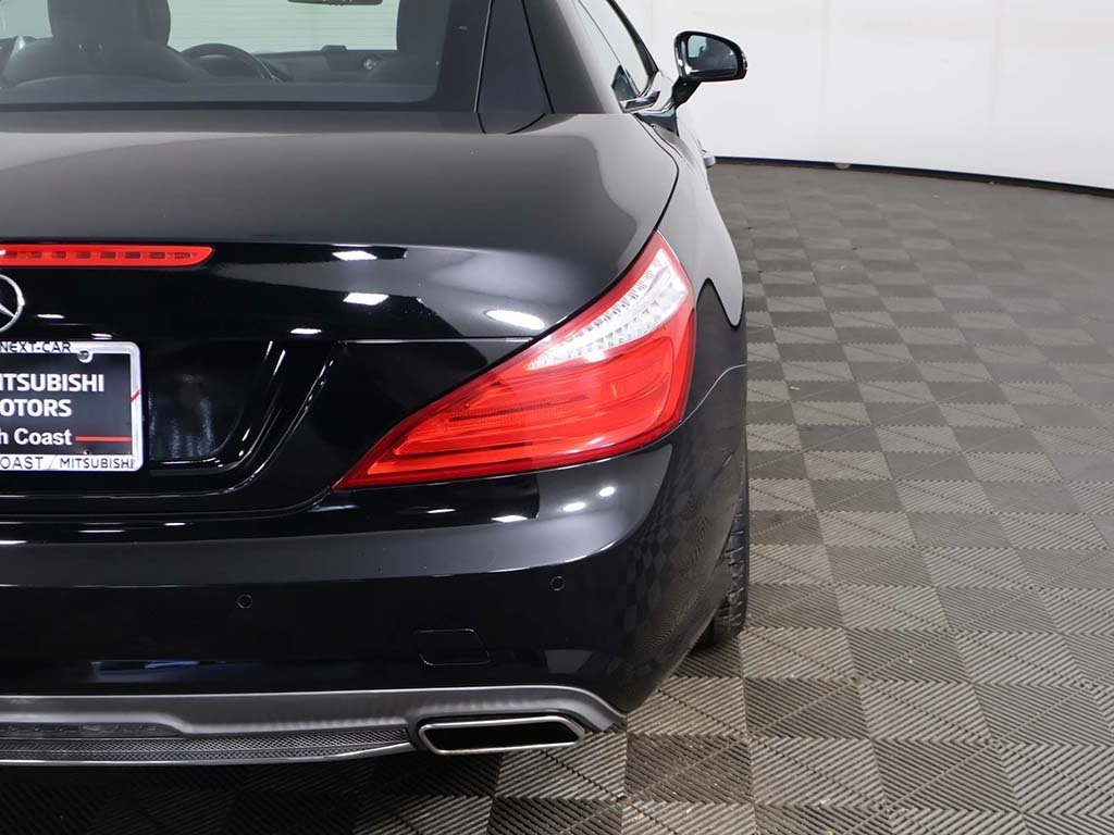 Used 2013 Mercedes-Benz SL 550 SL 550 w/ Premium Pkg image 17
