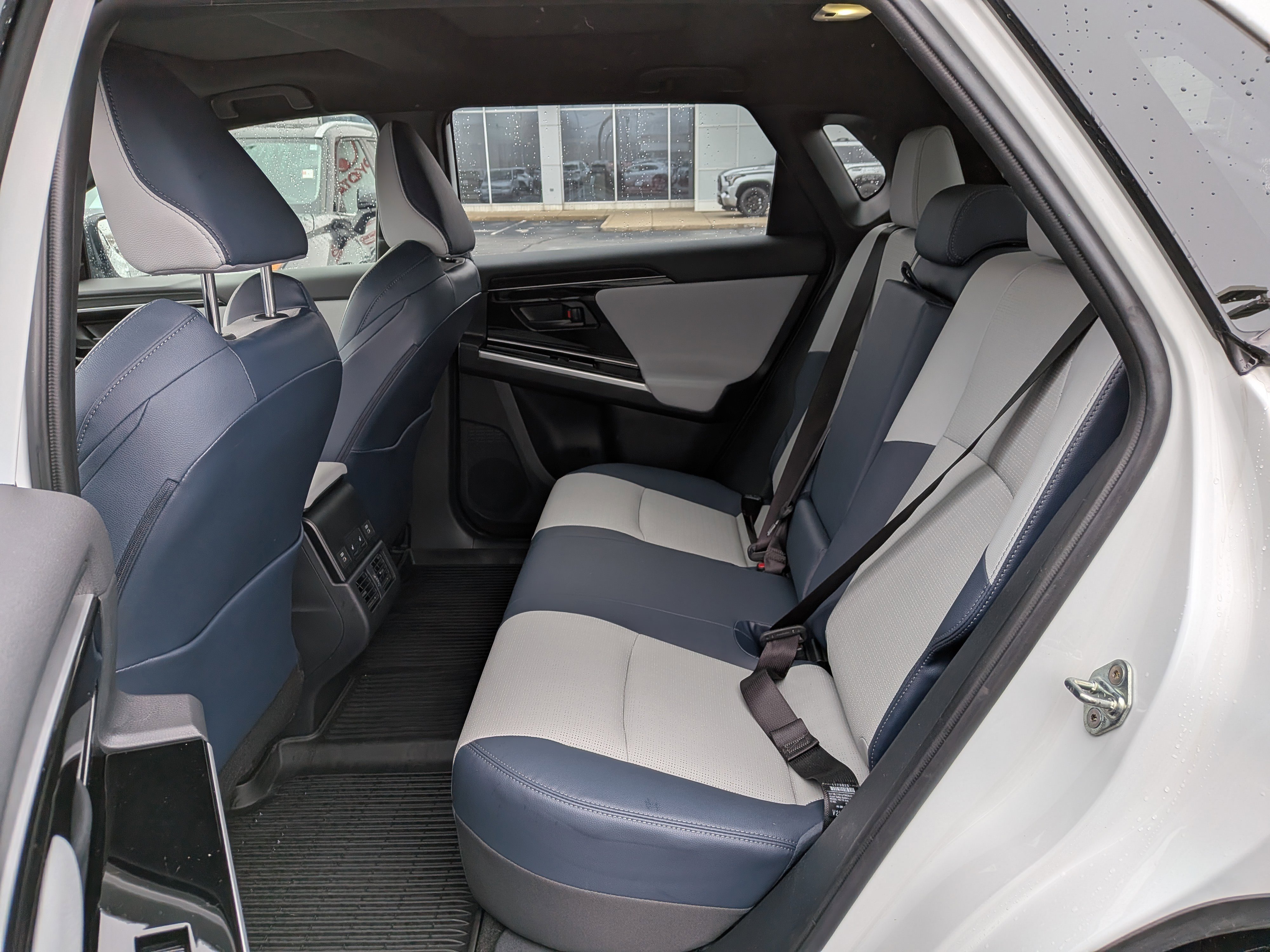 Used 2024 Subaru Solterra Touring w/ Touring Package image 20