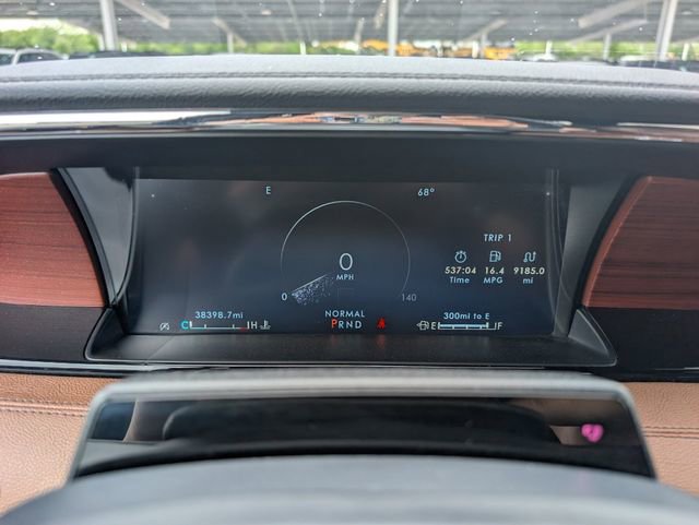 Used 2022 Lincoln Navigator Reserve image 15