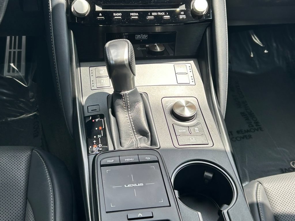 Used 2023 Lexus IS 500 RWD image 21