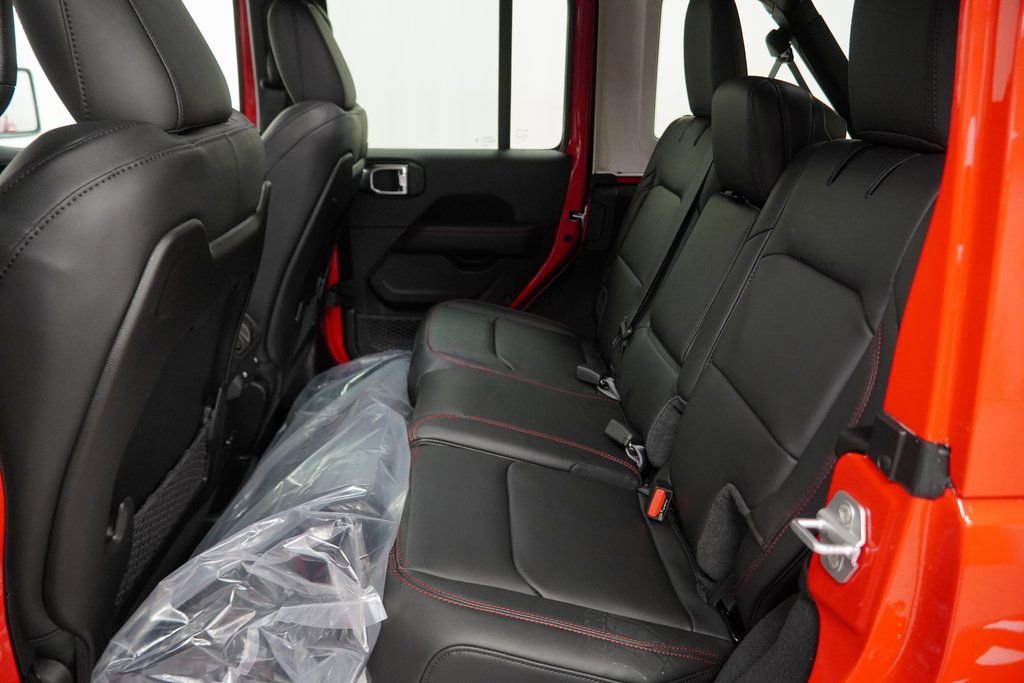 New 2026 Jeep Wrangler Unlimited Rubicon image 17