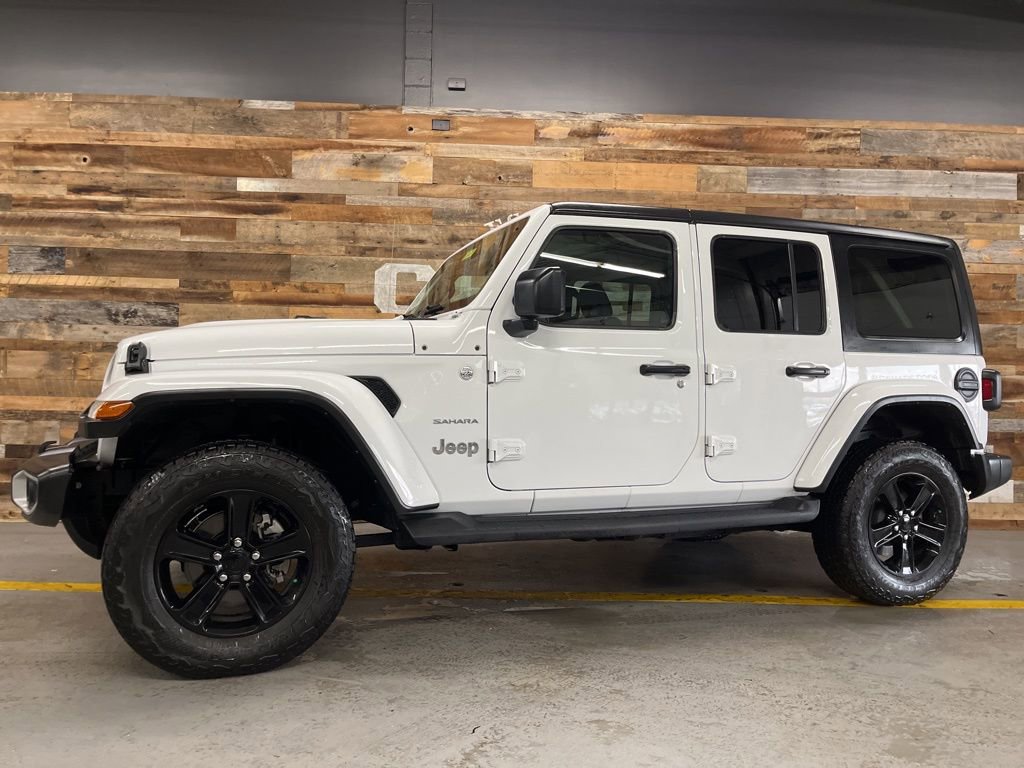 Used 2021 Jeep Wrangler Unlimited Sahara w/ Dual Top Group image 17