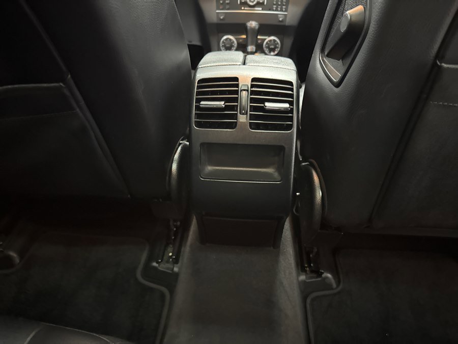 Used 2012 Mercedes-Benz GLK 350 4MATIC image 17