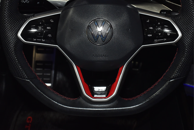 Used 2024 Volkswagen GTI Autobahn FWD image 23