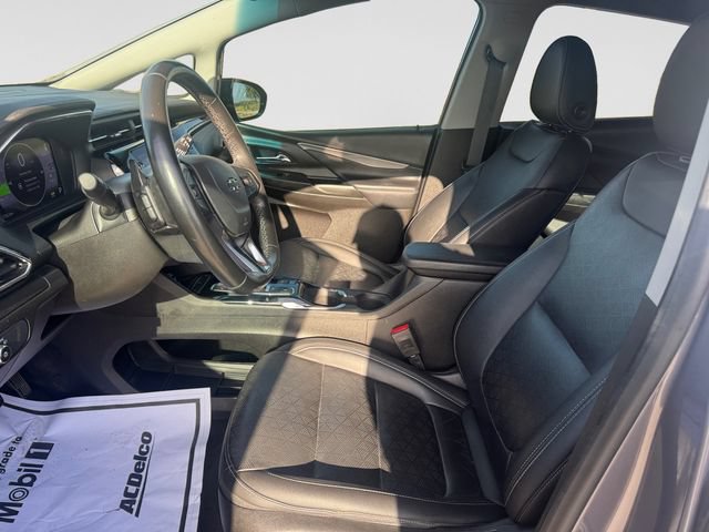 Certified 2022 Chevrolet Bolt LT w/ Infotainment Package FWD image 11